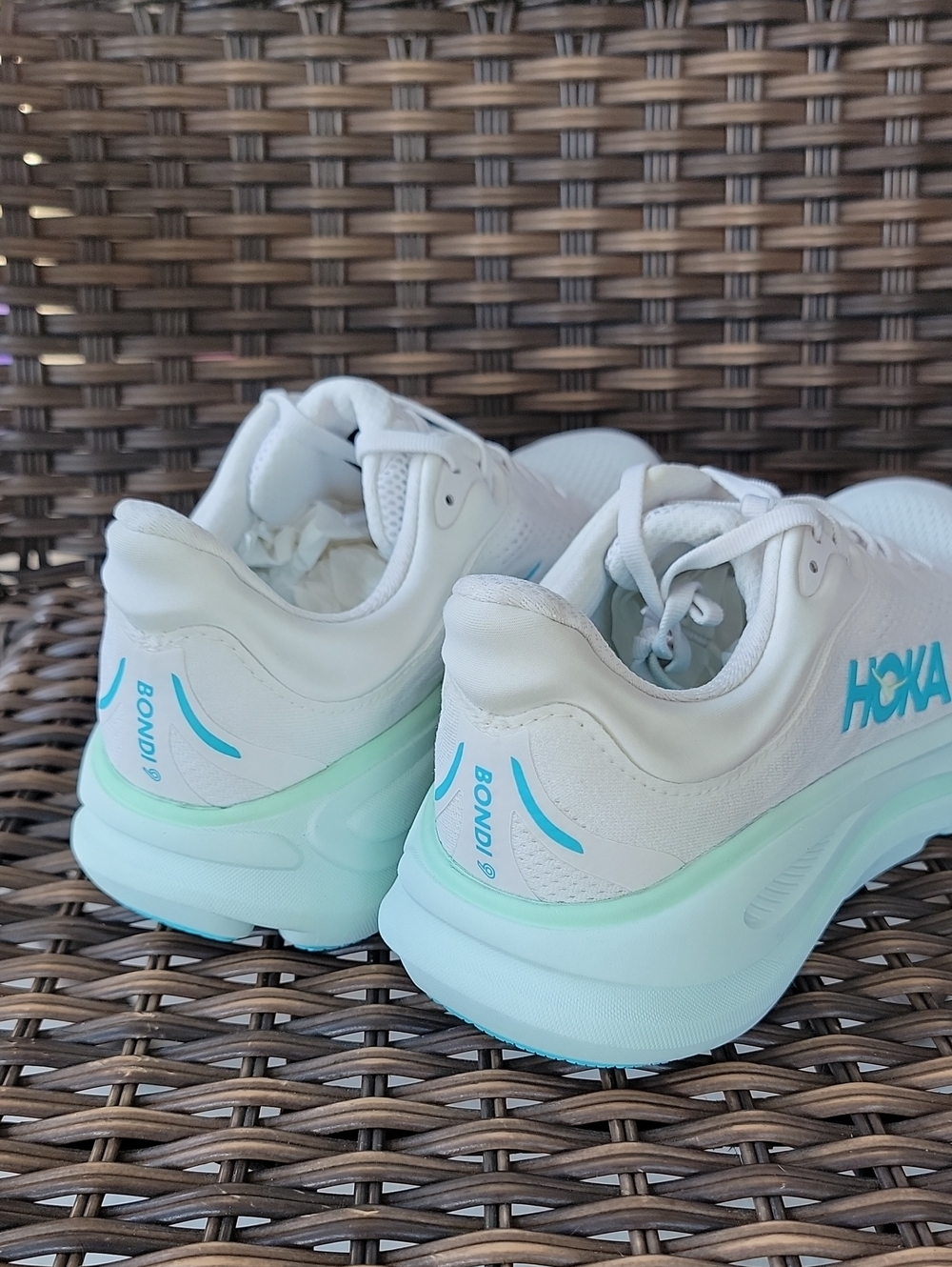 Hoka One One HOKA Bondi 9 W Women's Frost/Cielo Blue Mesh Lace Up 1162012 - Picture 5 of 8